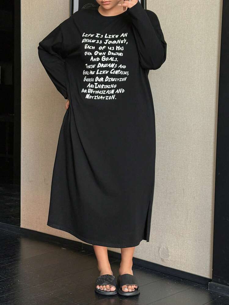 Dazy Plus Plus Size Women Letter Print Cute Loose Straight Long Sleeve Nightgown, Plus Size Sleepwear For Spring & Autumn