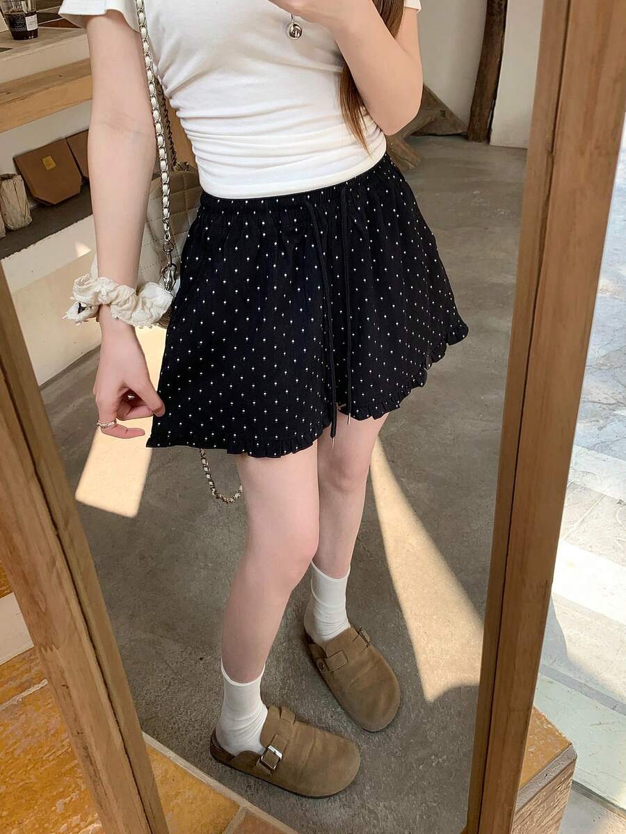 DAZY 女士休闲宽松荷叶边波点短裤 - 黑色 - 查看 1