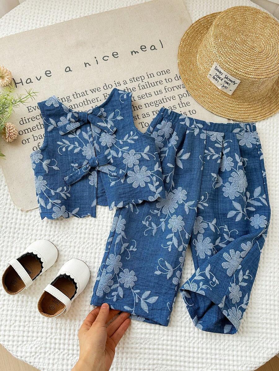 SHEIN LMoss Kids 女嬰刺繡花卉裝飾蝴蝶結上衣套裝 藍色兩件套 花卉兩件套 嬰兒女嬰