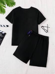 SHEIN GraphicGems 青少年男孩夏季新款休闲动漫印花短袖T恤短裤睡衣套装，街头风卡通人物宽松T恤+短裤两件套，青少年时尚家居服 - 黑色 - 查看 2