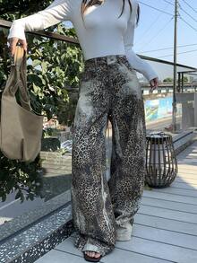 DAZY Women's Loose Fit All-Over Leopard Print Relaxed Denim Jeans - Brown - View 6