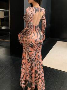 DAZY Charming Animal Print Full-Print Fitted Long Women Nightgown - Apricot - View 2