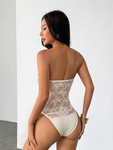 SHEIN PETITE 女士黑色蕾丝连体衣：无肩带无袖针织薄纱花卉内衣上衣 - 杏色 - 查看 3
