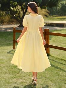 Vintamour Đầm midi cổ điển thanh lịch in hoa, tay phồng, màu vàng, ôm dáng, cổ áo phối màu tương phản, tay dài phồng, màu vàng. - Màu vàng ngỗng - Xem 2