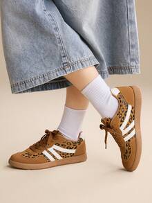 CUCCOO EASI 2026新款春秋复古百搭时尚休闲平底软底防滑户外运动系带女鞋，大码 - 彩色 - 查看 8