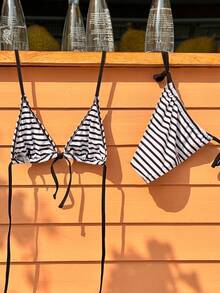 Bonvoyette 黑白条纹雪纺柔软材质露背系带比基尼泳装 - 黑與白 - 查看 2