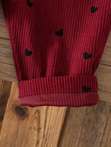 SHEIN Vintaside Kids Baby Girls/Unisex Infant Toddler 0-3Y Spring/Autumn Heart Print Corduroy Overalls Set, Casual Style With Chest Pocket Decoration, Suitable For Outdoor Play And Leisure Baby Girl Overalls Outfits - Burgundy - View 5