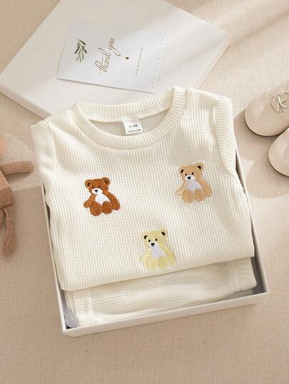 Souflis Souflis 男婴卡通熊刺绣圆领短袖上衣搭配纯棕色短裤，风格活泼，适合日常穿着、户外活动和舒适的居家穿着，轻松打造可爱的儿童装扮。