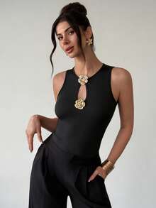 Rafferiza 女士高弹力连体衣，黑色金属玫瑰扣连体衣，外出穿搭，黑色连体衣，夏季度假穿搭，休闲连体衣，无袖连体衣，性感连体衣，女士沙滩装，沙滩连体衣，黑色紧身连体衣，黑色性感露背上衣，无袖上衣，金属扣上衣，吊带背心，露背上衣，黑色性感上衣 - 黑色 - 查看 5