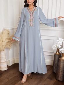 Yasmyna Women's Elegant Butterfly & Floral Jacquard Flared Sleeve Loose Arabic Style Dress, Vacation Vibe - Blue - View 6