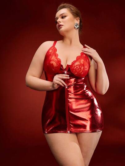 大码性感蕾丝拼接反光拉链连体衣，显瘦效果，红色夜店装扮，适合派对、音乐节，吊带裙，可户外穿着