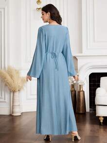 Yasmyna 女士纽扣设计褶皱喇叭袖阿拉伯传统长裙 - 藍色 - 查看 2