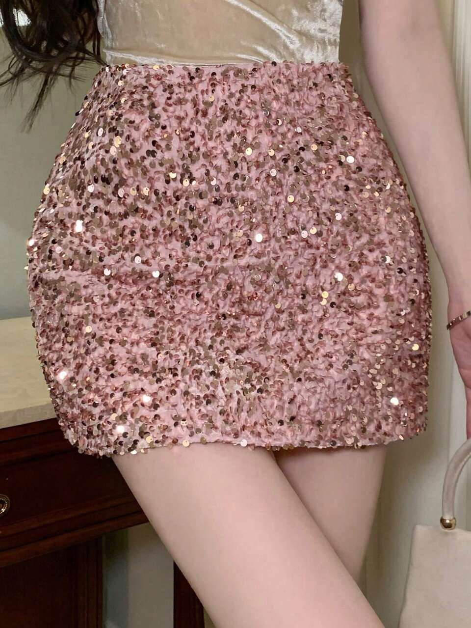 Women's Solid Color Low Waist Super Short Mini Skirt, All Season