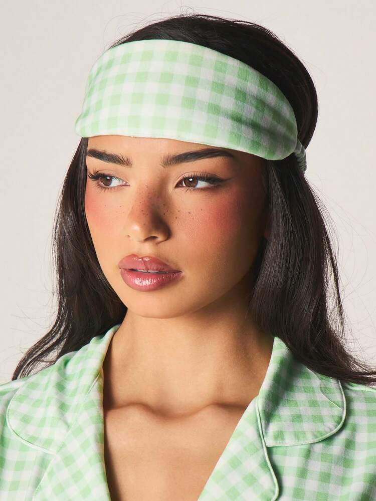 MISSGUIDED Ensemble pyjama à carreaux avec chemise et short. Ensemble de détente en deux pièces avec masque de sommeil. Collection de vêtements de nuit d'été