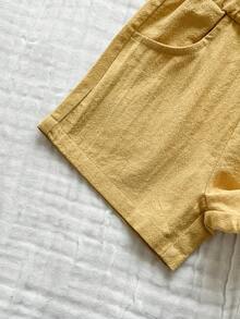 SHEIN Vintaside Kids 2件套男婴夏季新款可爱动物印花POLO领短袖开衫衬衫和直筒黄色短裤套装，带口袋，休闲时尚 - 彩色 - 查看 9
