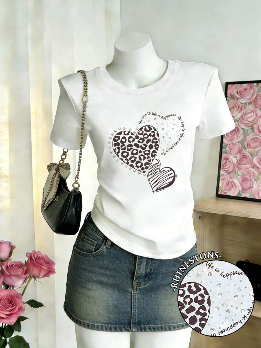 Resyla Áo thun nữ cổ tròn tay ngắn họa tiết trái tim in họa tiết da báo - trắng - Xem 1