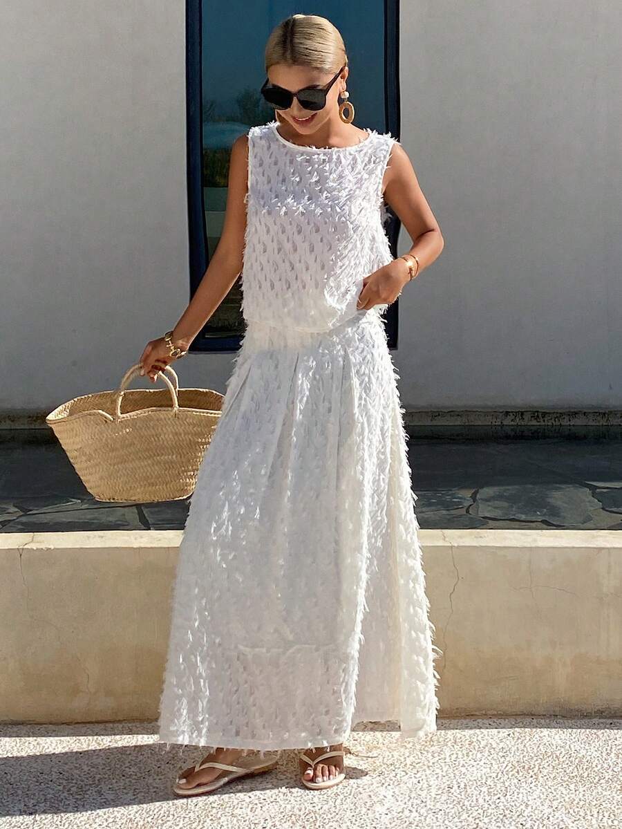 DAZY 2pcs/Set Textured White Sleeveless Feather Decor Vacation Outfit For Women - White - View 1