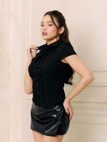 Criza Taa Women's Solid Color Collared Fitted Short Sleeve Shirt - Black - View 5