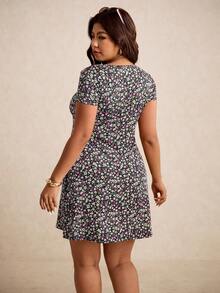 Elaquor 大码碎花V领短袖收腰连衣裙，适合夏季穿着 - 玫紅色 - 查看 5