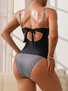 Swim DD+ Women's Striped Adjustable Spaghetti Strap Criss-Cross Back Tie Triangle Tankini Tankini Swimwear Set - Black - View 2