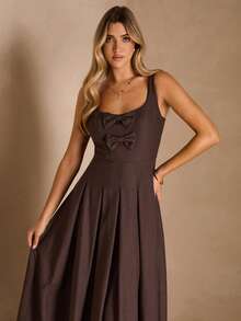 Enchnt 女士纯色蝴蝶结装饰方领无袖优雅连衣裙 - 棕色 - 查看 4