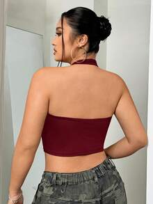 SHEIN ICON 大码女式性感时尚街头风纯色交叉深V领串珠装饰露背露脐吊带上衣 - 酒紅色 - 查看 2
