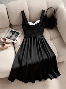 GlowEve CURVE 大码女式休闲连衣裙，中国风度假连衣裙，适合派对、聚会、街头、圣帕特里克节、复活节、情人节、圣诞节、感恩节等场合，宽松舒适，百搭显瘦，时尚春夏装扮 - 黑色 - 查看 2