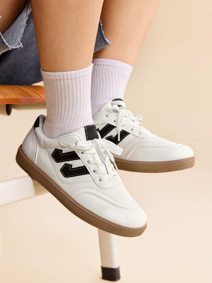 CUCCOO EASI Women Sports Shoes - White - View 1