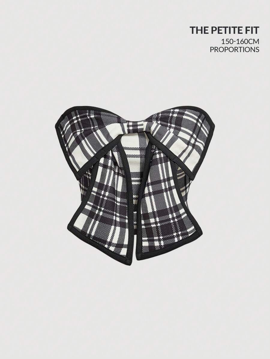 SHEIN MOD Petite 适合身高150-160厘米的娇小身材，完美贴合娇小身形，专为娇小女性设计，女士格子蝴蝶结装饰抹胸上衣，时尚夏季之选。娇小款黑白格子蝴蝶结胸衣上衣。无肩带，挺括有型，经典优雅，柔软舒适，修身百搭，魅力十足，适合情人节、春假等场合。 - 黑與白 - 查看 1