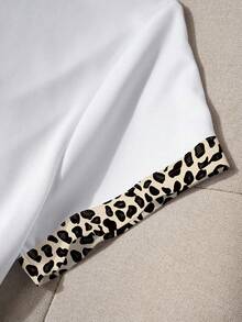 Resyla 女士夏季休闲短袖T恤，撞色设计，饰以豹纹和可爱狗狗图案，适合日常穿着、户外活动、办公通勤等多种场合，宽松版型。 - 彩色 - 查看 4