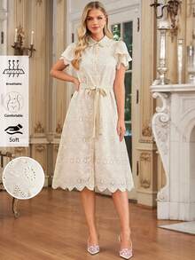 Amorya 女士新款优雅高端时尚刺绣衬衫领系带连衣裙度假装，修身腰身设计。采用质感A字面料，百搭舒适透气，适合春夏穿着。可作办公室着装、职业装、商务装、黑色连衣裙、正式礼服、教堂礼服等。显瘦百搭，适合情人节、度假、日常休闲穿着。夏季新款连衣裙，休闲连衣裙，优雅连衣裙，法式连衣裙，钩针连衣裙，镂空上衣，奶油色连衣裙，镂空连衣裙，田园风连衣裙，茶会连衣裙，复古连衣裙，蕾丝连衣裙，米色连衣裙，优雅连衣裙，女士连衣裙 - 杏色 - 查看 10