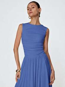 Aveloria Modichic White Minimalist Sophisticated Pleated Crew Neck Sleeveless Dress - Blue - View 6
