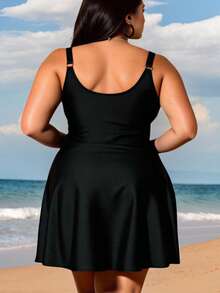 SHEIN CURVE+ Plus Size Women's Plain & Simple Daily One-Piece Swimsuit Summer, Solid Color Swimsuit,Swimsuit For Beach Holiday,Summer For Holiday Swimming - Black - View 2