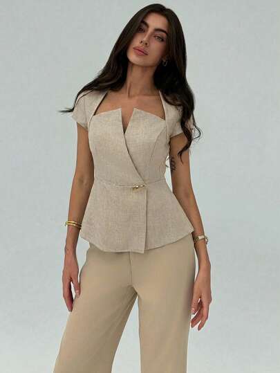 Aloruh Oatmeal Color Spring Short Sleeve Square Neck Elegant Design Commuter Blazer