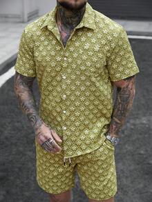 Manfinity CasualCool 男士夏季度假提花短袖纽扣衬衫短裤套装，男士复古风，日常休闲，周末旅行，户外活动，探险旅行，轻松工作环境或半正式场合，男友/丈夫礼物，周年纪念/生日礼物，派对夏季假期，婚礼，春夏交替，狂欢节，男士时尚浅绿色夏季套装，提花花卉图案短袖衬衫和抽绳短裤，男士两件套纽扣衬衫，男士花卉套装，男士两件套夏季套装，几何印花男士服装，男士衬衫套装 - 綠色 - 查看 4