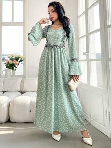 Al Najma Elegant Modest Green Ditsy Floral Square Neck Flare Sleeve Dress, Suitable For Spring/Summer - Green - View 6