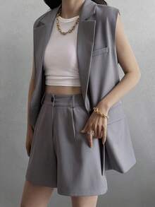 Strévra Women's Casual Collared Sleeveless Jacket And Shorts 2 Pieces Set - Grey - View 1