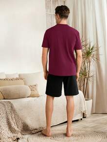 100%Cotton Men's Printed Short Sleeve T-Shirt And Shorts Pajama Set - Burgundy - View 2
