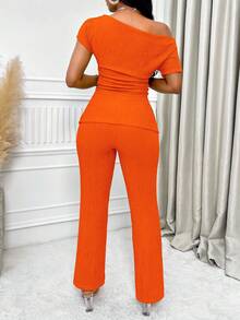 SOLERSUN 不对称领口开衩下摆褶皱上衣和喇叭裤 - 亮橙色 - 查看 2