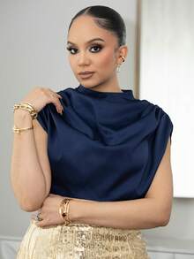 Melissa Matos Blusa arrugada de cuello alto para mujeres - Azul Marino - Ver 6