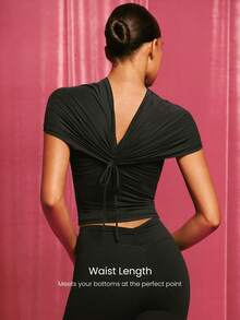 GLOWMODE Valentine's Day 360 High-Stretch Soft Fabric Switch It Up Lightweight Wrinkle-Resistant Customizable Neckline V-Back Design Slim Fit Active Top Gym Workout Studio Daily Casual Wear - Black - View 3