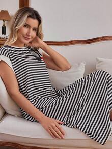 Doze Lane Váy ngủ dài kẻ sọc kiểu dáng thường ngày dành cho nữ với họa tiết trái tim, váy mùa hè, váy kẻ sọc, váy thường ngày dành cho nữ. - màu đen - Xem 3