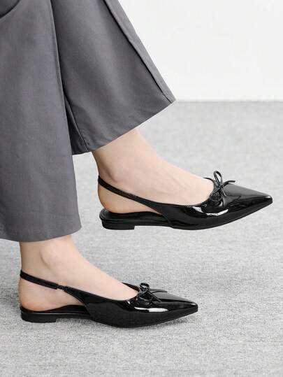 CUCCOO BIZCHIC Zapatos planos para mujer, mulas con punta puntiaguda de charol negro y lazo, diseño con tira trasera, textura suave, zapatos elegantes de oficina