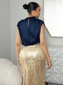 Melissa Matos Blusa arrugada de cuello alto para mujeres - Azul Marino - Ver 2