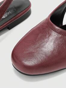 CUCCOO BIZCHIC 女士时尚舒适百搭方头平底鞋 - 酒紅色 - 查看 7