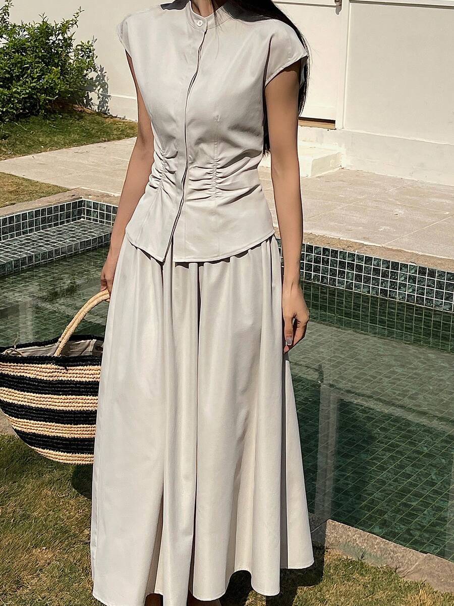 Livesso 白色无袖高领露脐上衣和休闲半裙两件套，适合办公室、通勤、度假、派对、夏季穿着。 - 白色 - 查看 1