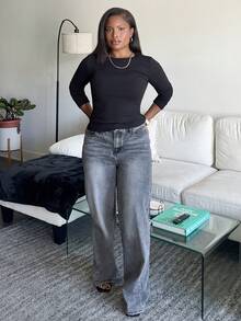 Tyla Gomez Women's Loose Fit Casual Denim Jeans With Side Pockets And Wide-Leg Design - Light Grey - View 4