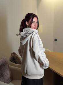 Abrilcols 女士连帽拉链长袖字母刺绣图案休闲卫衣，毕业长袖上衣，返校服装，毕业典礼，女士教师服装，秋冬返校 - 卡其色 - 查看 6