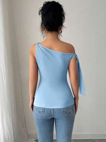 SHEIN PETITE 女士纯色不对称领口扭结系带优雅修身T恤 - 淺藍色 - 查看 2