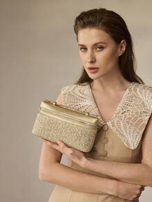 Golden straw weaving